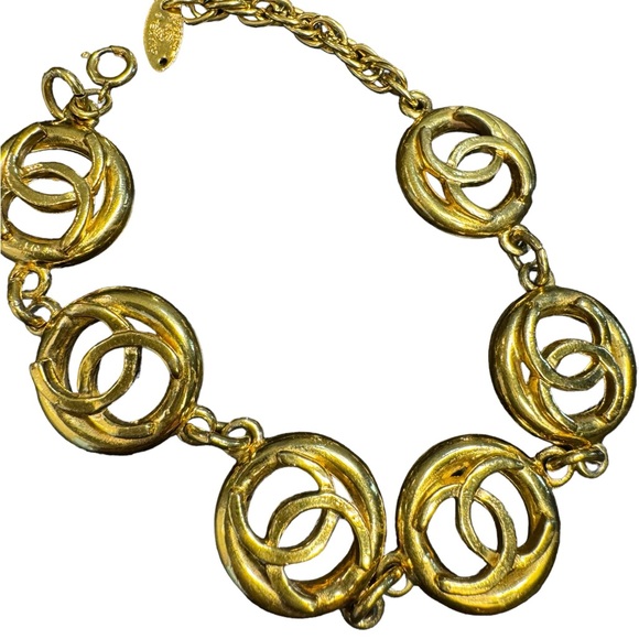 CHANEL VINTAGE RARE MULTI LOGO CHARM BRACELET - Picture 5 of 16